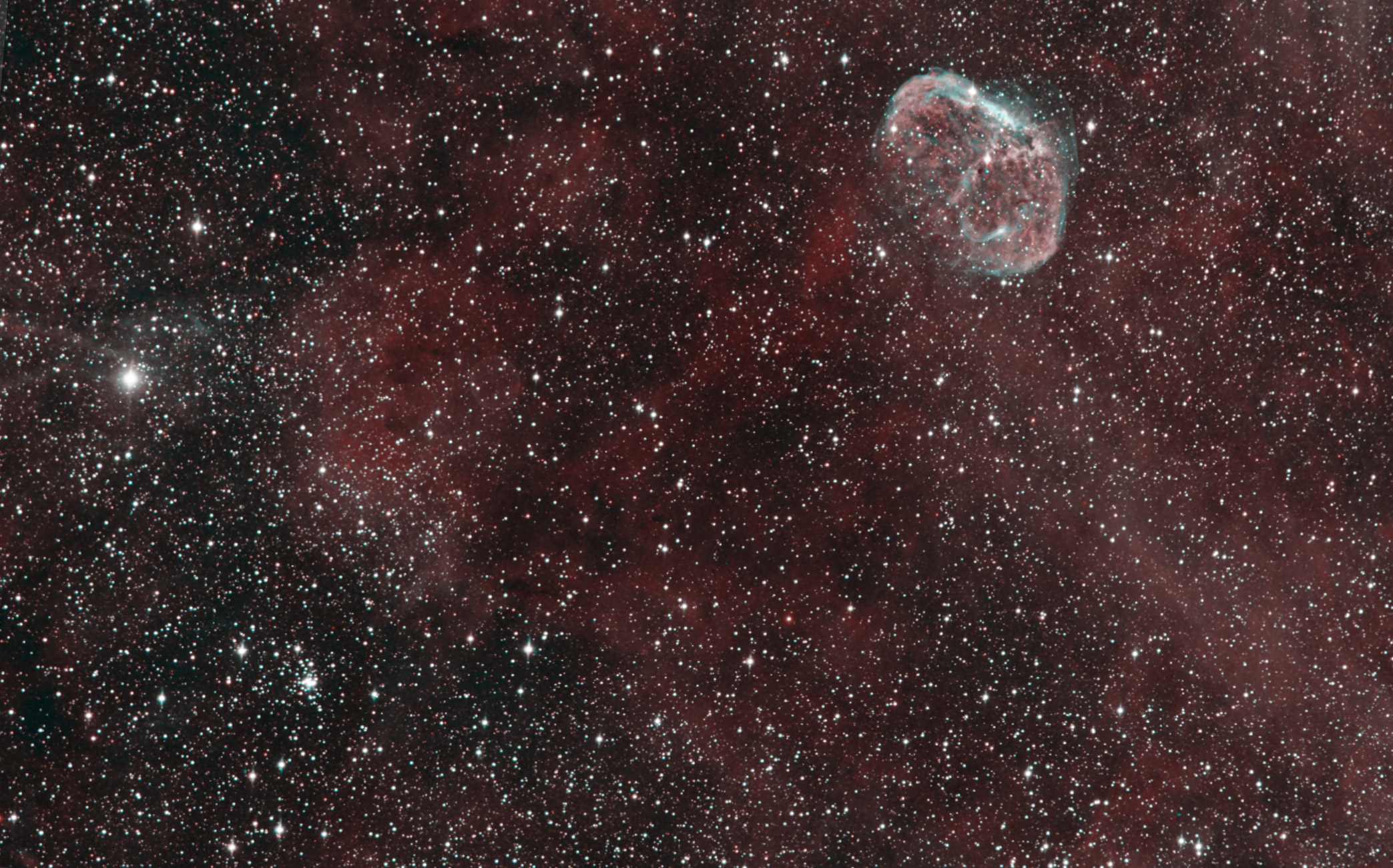  the Crescent and Soap Bubble Nebula
